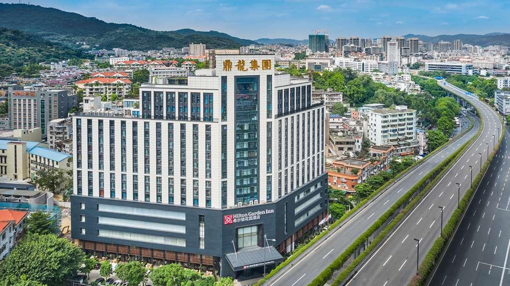 Hilton Garden Inn Guangzhou Tianhe - Tap to explore photos