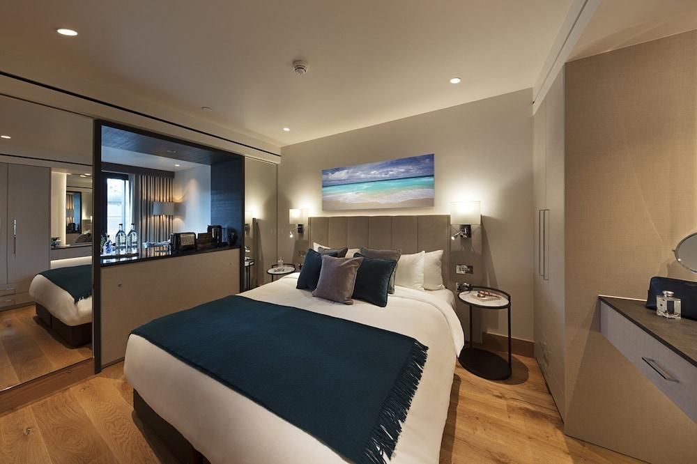 Tower Suites by Blue Orchid, Tower Bridge Room Type - Superior Suite