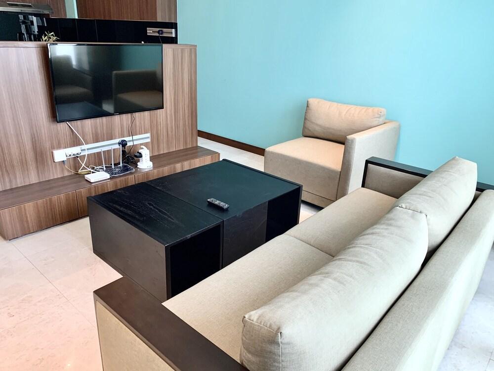 Damai 88 Condominium Room Type - Family Apartment, 2 Bedrooms (Superior)
