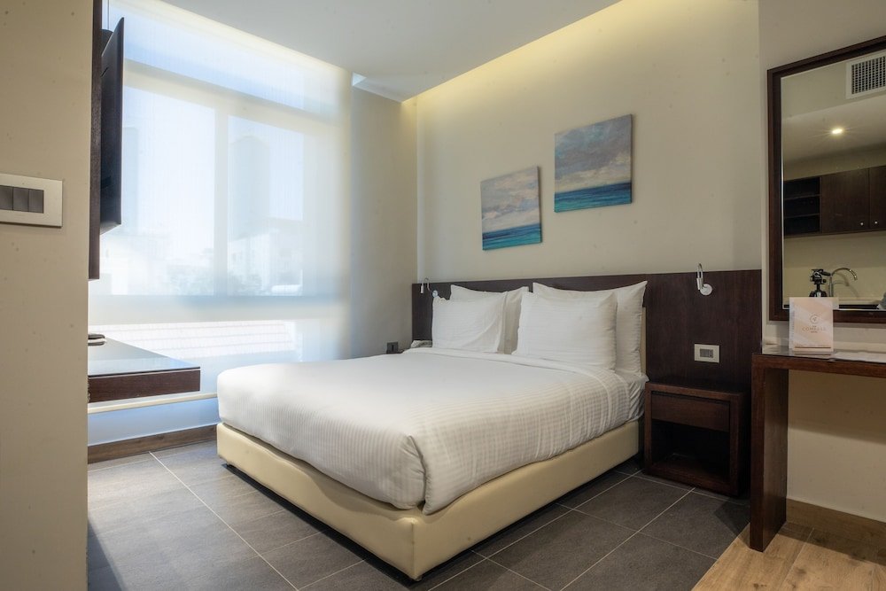 The Compass Hotel Room Type - Deluxe Double Room, 1 Bedroom, Private Bathroom