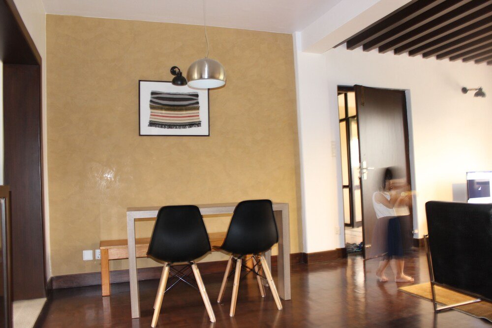 Drongpa suites