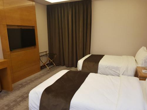 Gloria Hotel Amman Room Type - Deluxe Double or Twin Room