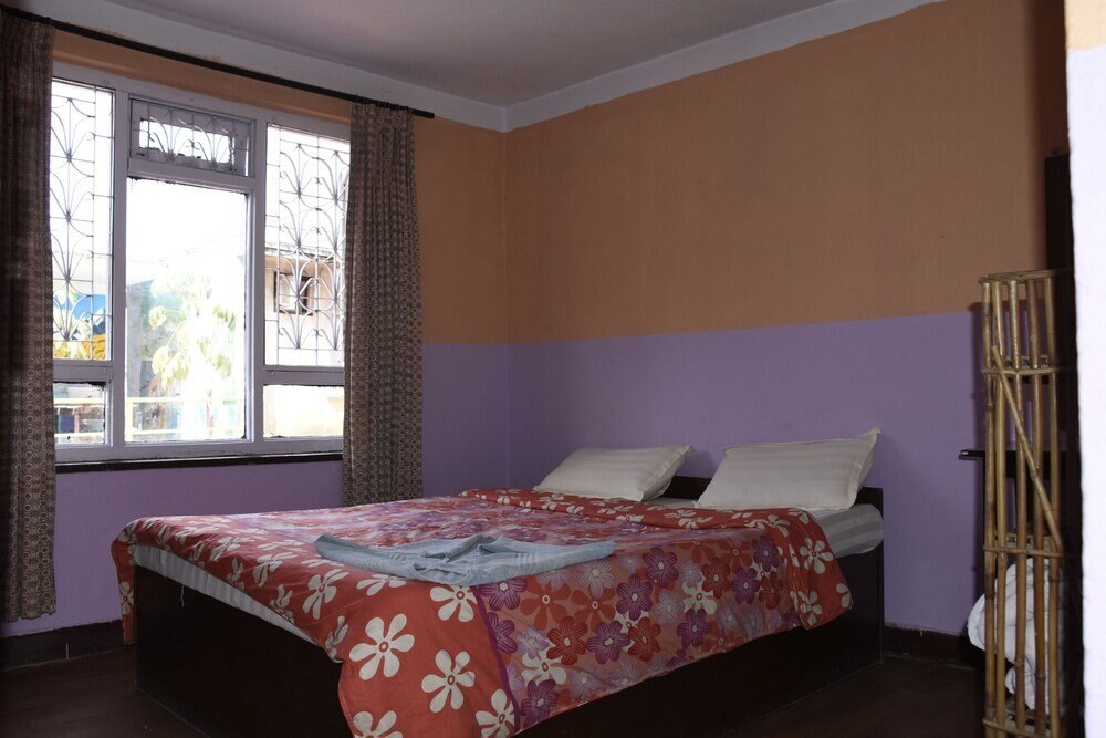Beehive Hostel Room Type - Standard Single Room, 1 Bedroom