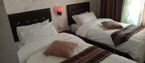 Al Midan Hotel - Tap to explore photos
