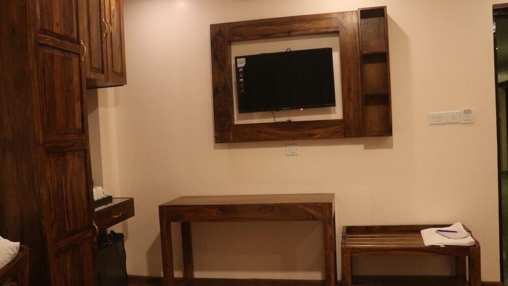 Hotel Tapas Room Type - Deluxe Double or Twin Room
