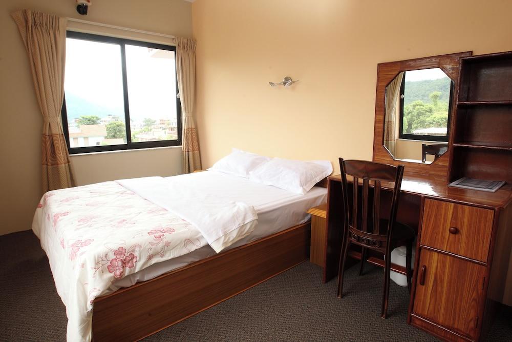 Ranss Apartment Room Type - Ranss Apartment- 3rd Floor (A)