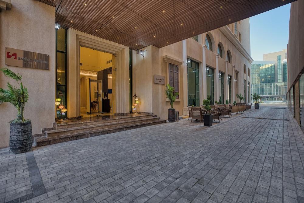 Swiss-Belinn Doha - Tap to explore photos