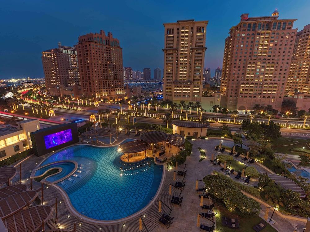 Hilton Doha The Pearl - Tap to explore photos