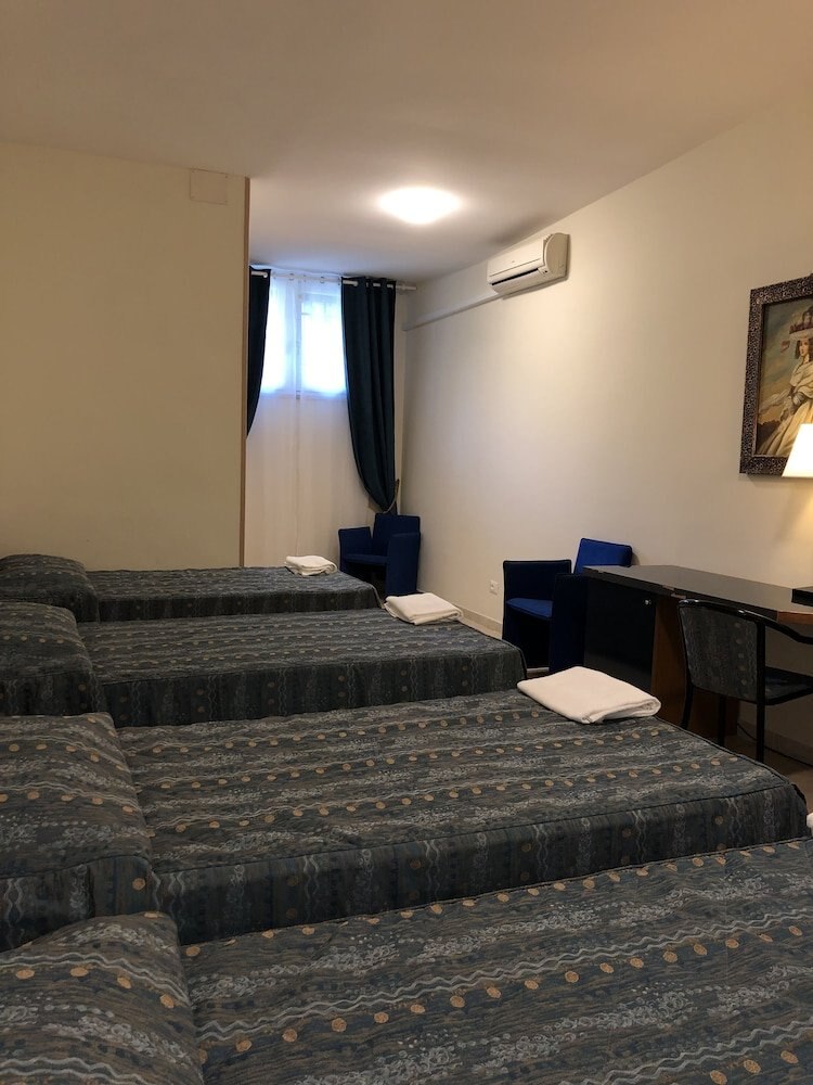 Hotel Chopin Room Type - Quadruple Room, Annex Building