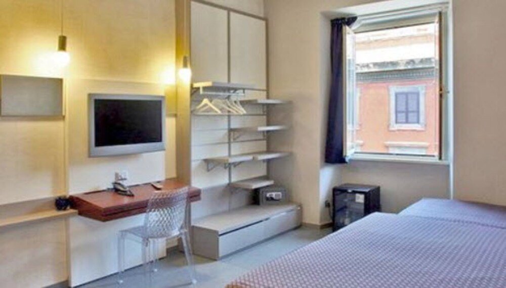 Hotel California Room Type - Quadruple Room