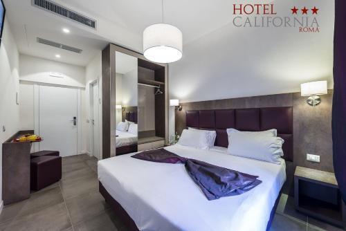 Hotel California Room Type - Superior Double Room