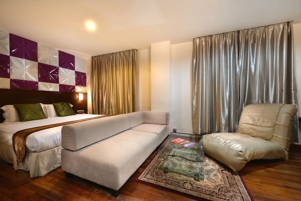 Hotel Bahagia Room Type - Junior Suite, 1 King Bed