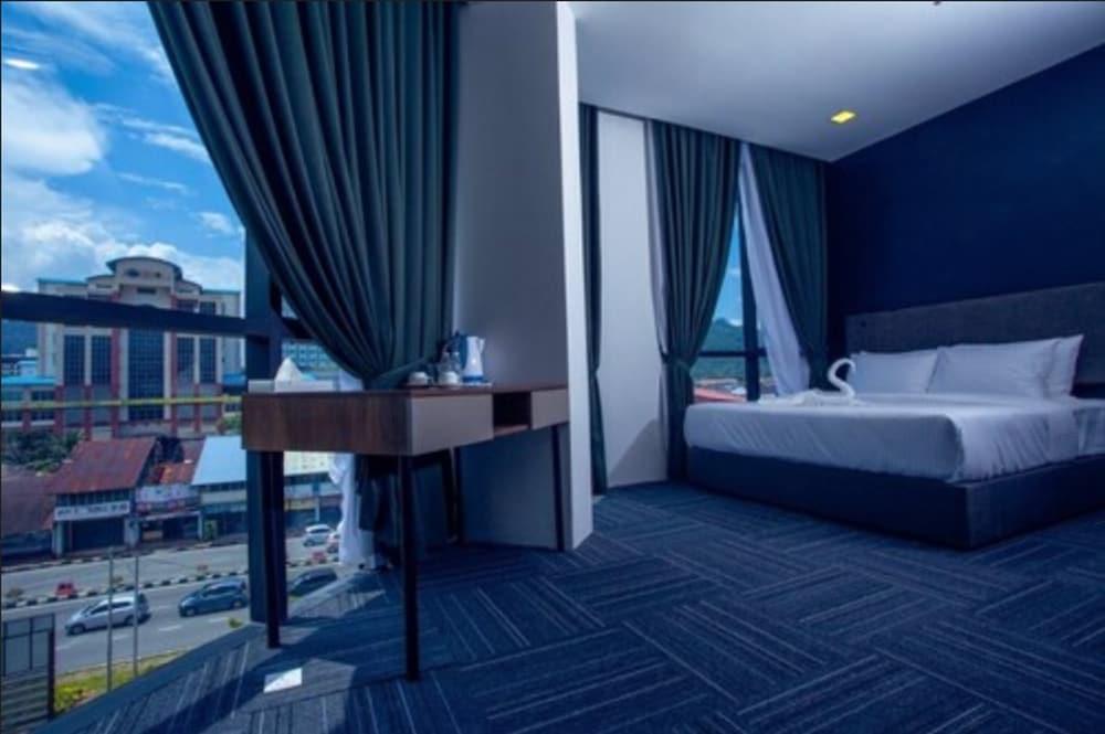 We Hotel Langkawi Room Type - EXECUTIVE ROOM
