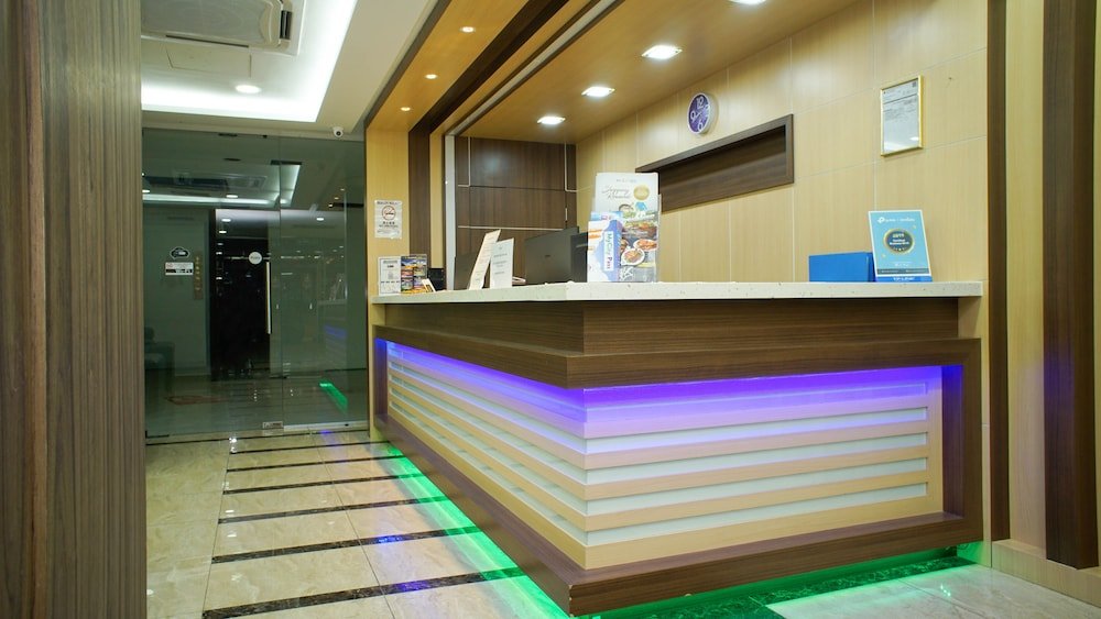 Bitz Hotel