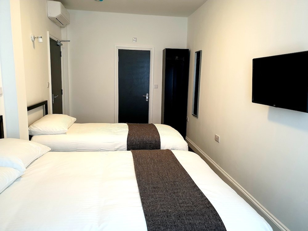 Wanstead Hotel Room Type - Twin Room