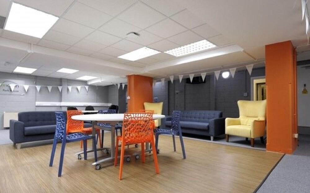 Park House - Campus Accommodation - Tap to explore photos