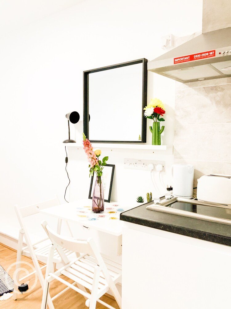 Cricklewood Studio Flats - Tap to explore photos