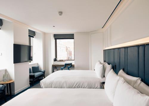 Page8, Page Hotels - Tap to explore photos