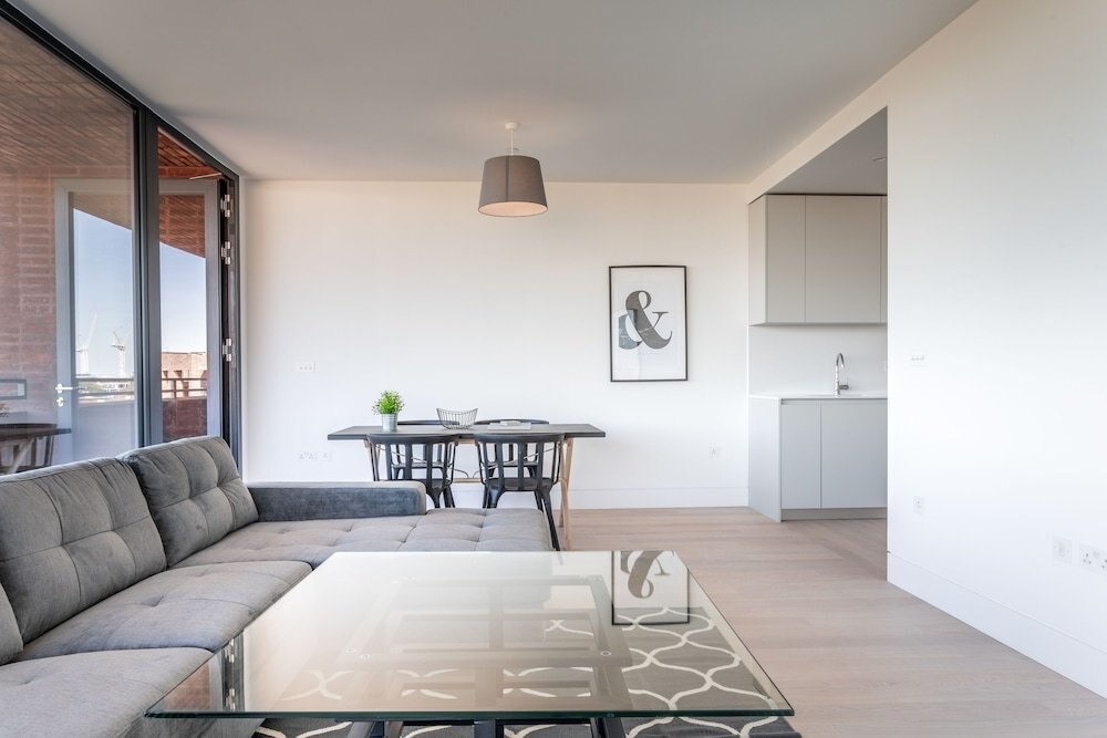 Hoxton Press by Servprop - Tap to explore photos