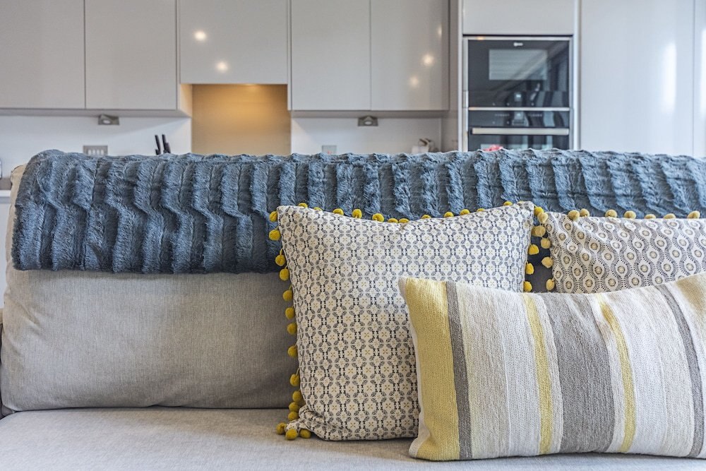 Stunning Brand New Westminster Apartment - Tap to explore photos