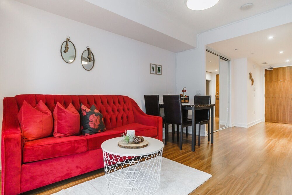 Sarkar Suites - 75 Queens Wharf - Tap to explore photos
