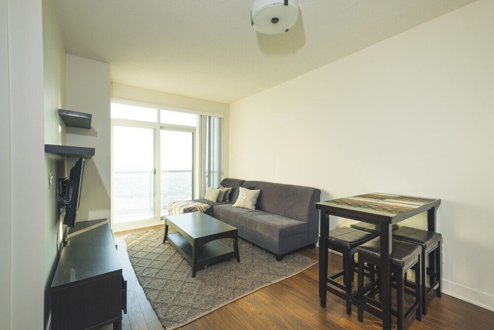 Stunning Suites Luxurious Downtown Condo - Tap to explore photos