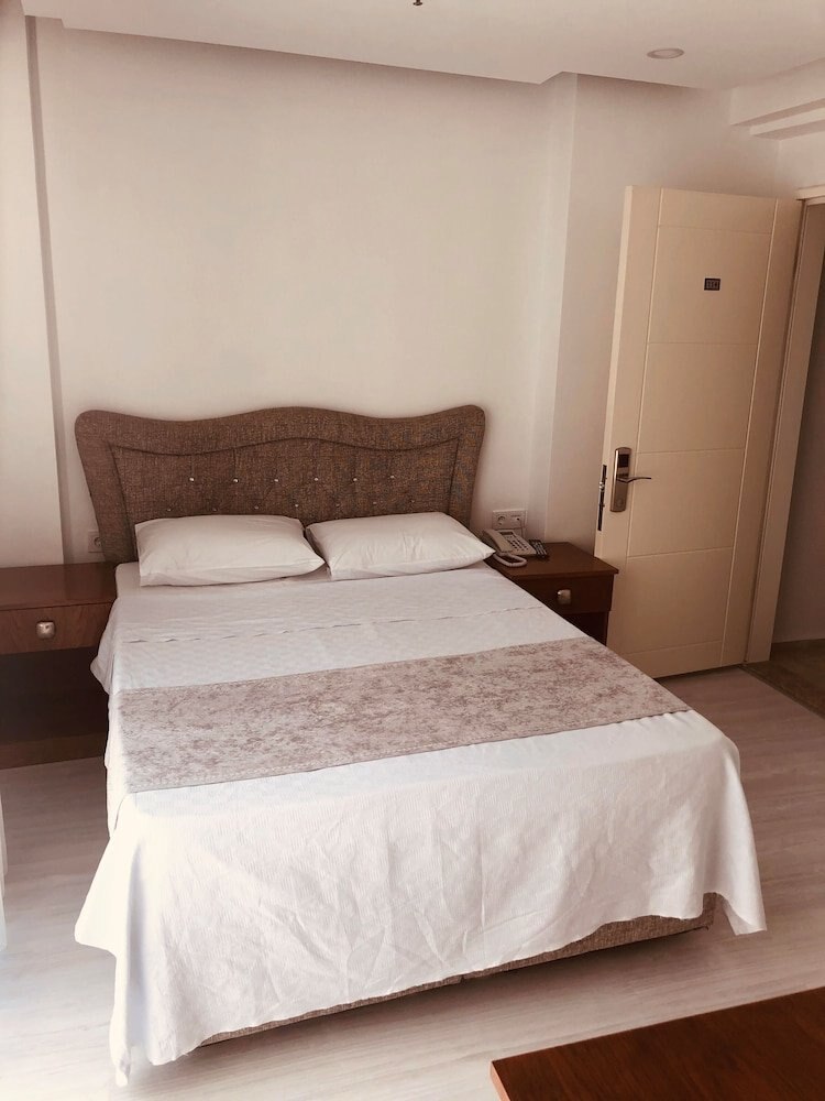 Beyhan Hotel Room Type - Standard Double Room, 1 King Bed