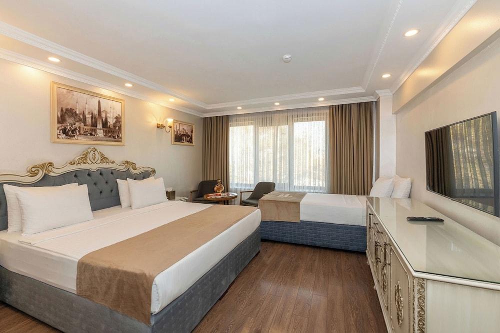 Al Madina Hotel Room Type - Deluxe Double or Twin Room