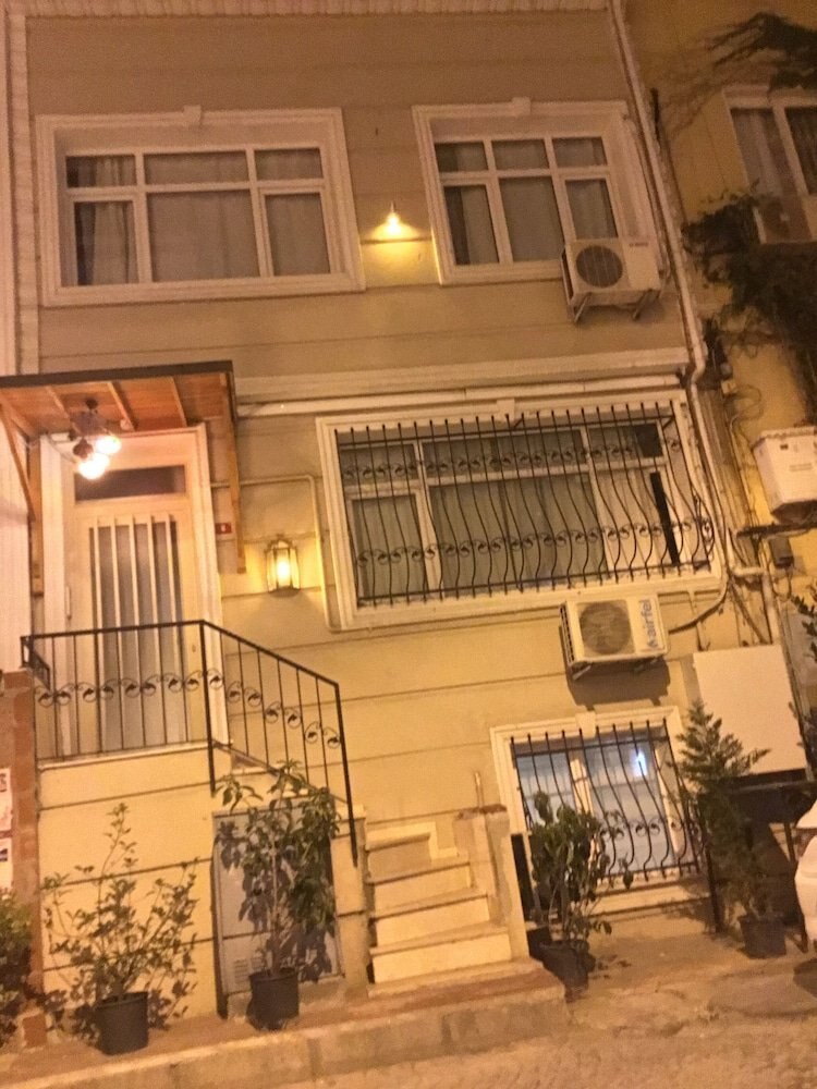 Berce Apartment Suites Istanbul Price Address Reviews