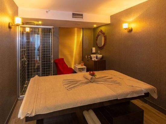 Euro Plaza Hotel Istanbul Price Address Reviews