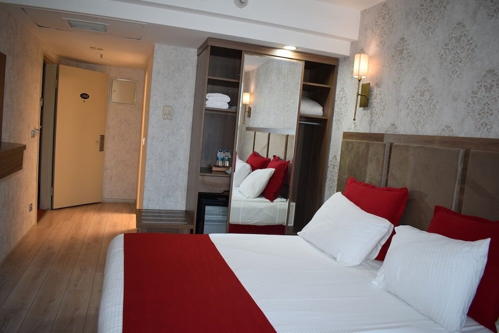 Euro Plaza Hotel Istanbul Price Address Reviews