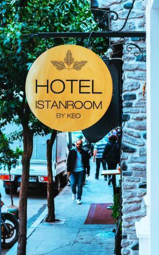 Istanroom By KEO - Tap to explore photos
