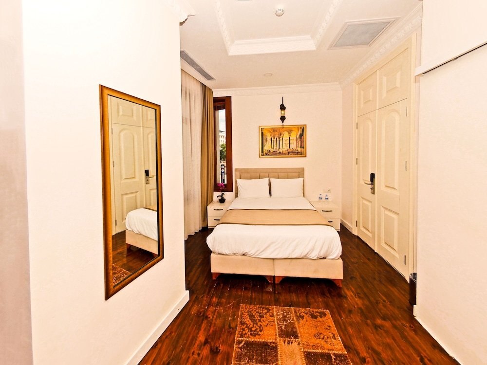 Nusret Bey Hotel Istanbul Price Address Reviews