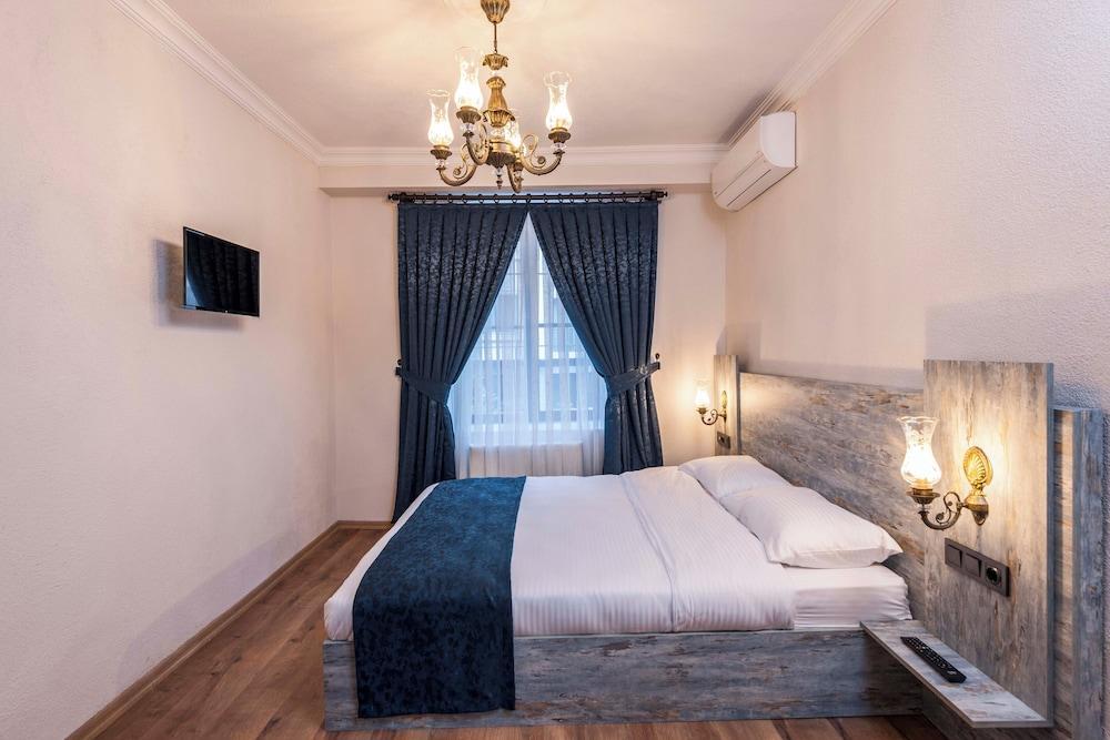 Element Garden Room Type - Classic Condo, 1 Queen Bed with Sofa bed Element Garden Room Type - Classic Condo, 1 Queen Bed with Sofa bed