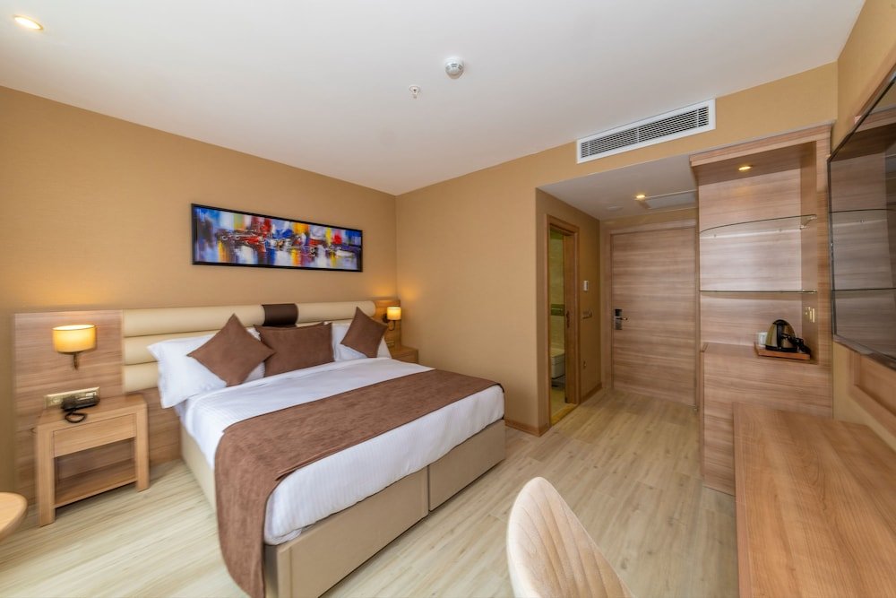 38 Hotel Room Type - Superior Room, City View 38 Hotel Room Type - Superior Room, City View