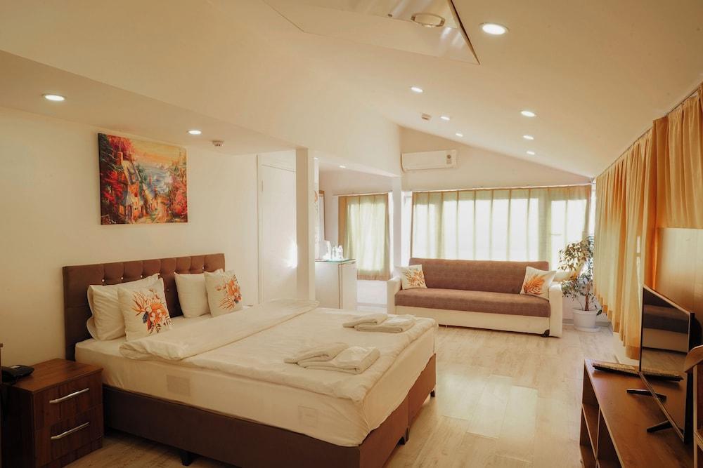 Hotel Zeugma Room Type - Superior Triple Room