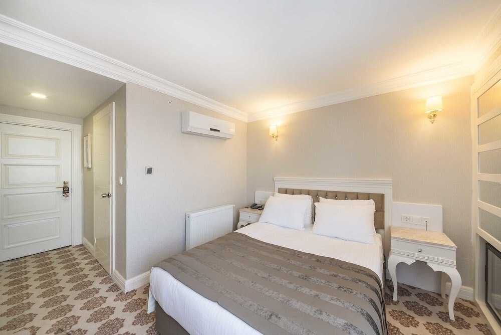 Kunlun Hotel Istanbul Price Address Reviews