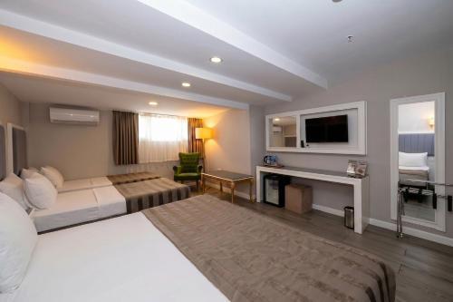 Kensington Hotel Room Type - Family Room