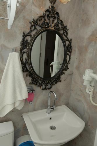 Constantinopolis Hotel Room Type - Budget Double Room