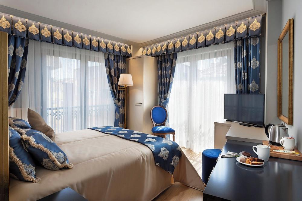 Guner Business Hotel Room Type - Deluxe Room