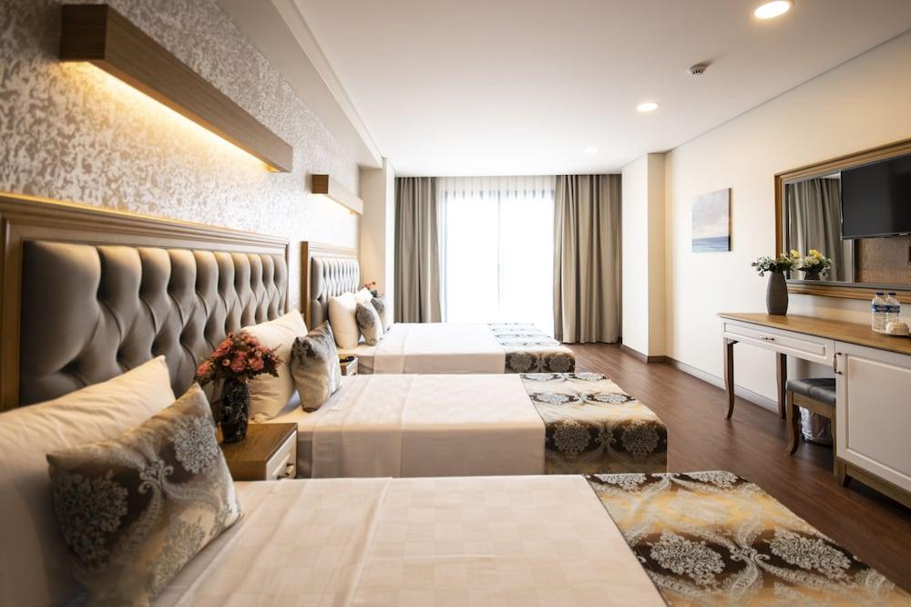 Eliza Hotel Room Type - Quadruple Room Eliza Hotel Room Type - Quadruple Room