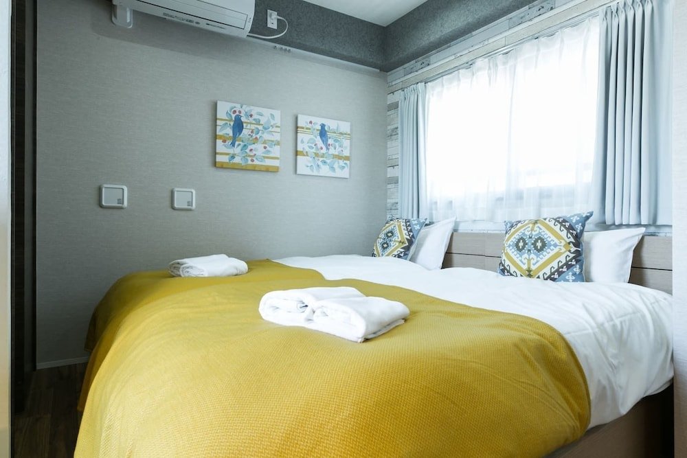 A9 Haneda Maison Philippe Omori 901 - Tap to explore photos