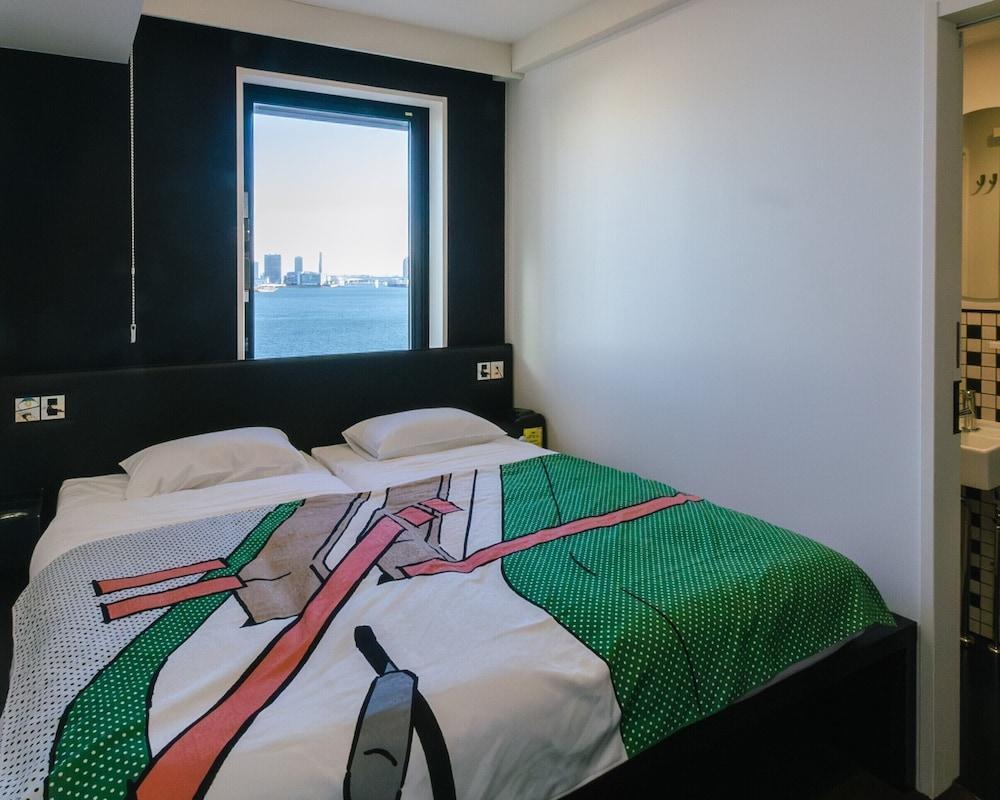 HOTEL TAVINOS Hamamatsucho Room Type - High floor ocean view Hollywood Twin room HOTEL TAVINOS Hamamatsucho Room Type - High floor ocean view Hollywood Twin room