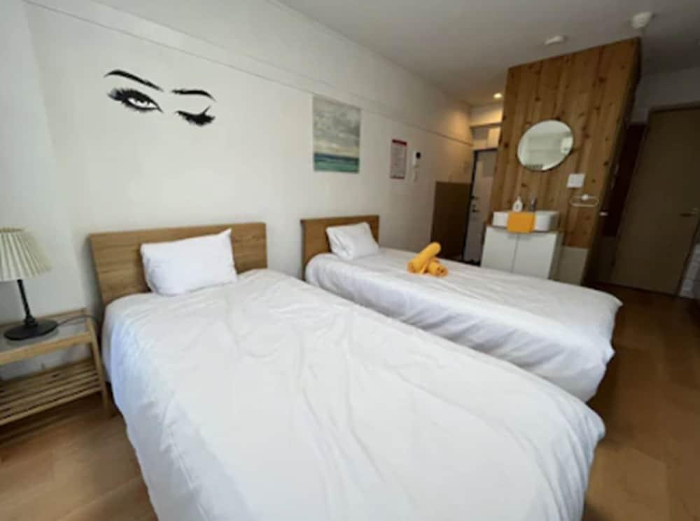 Rhodes Kagurazaka Hotel Room Type - Twin Room, Non Smoking