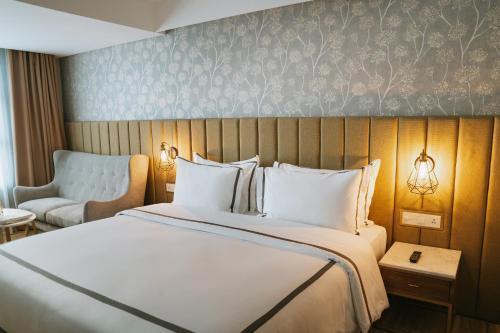 Barito Mansion Room Type - Executive King Room
