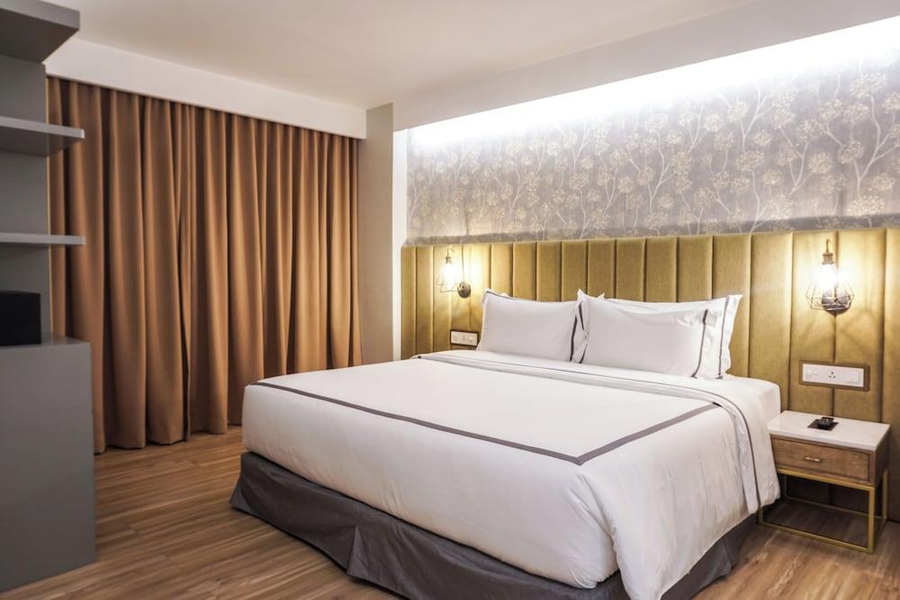 Barito Mansion Room Type - Suite