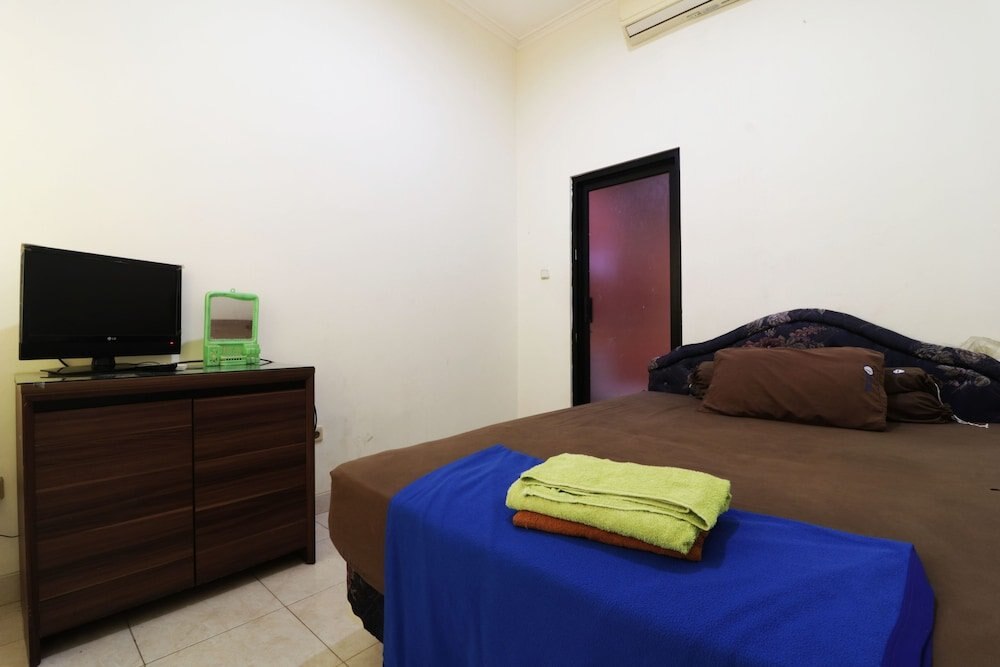 Penginapan Marsya Prima Syariah Room Type - Superior Room