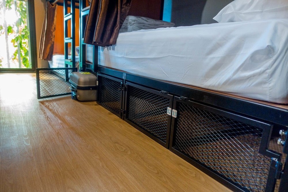Comfy Bed Hostel - Adults Only Room Type - 11-Bed Mixed Dormitory