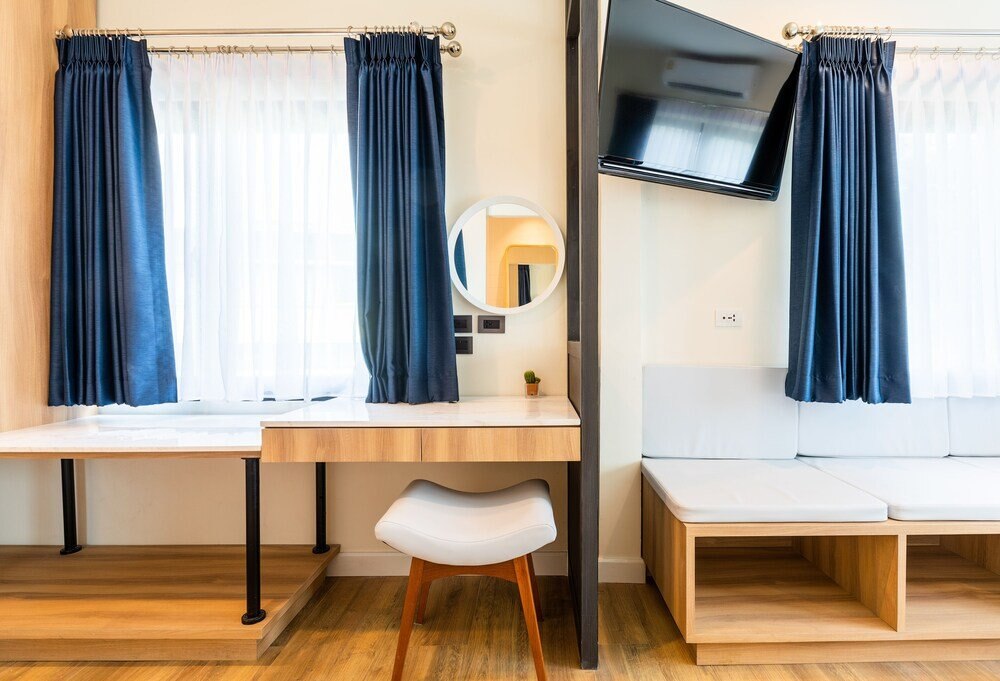 Ozone Hotel Bangkok Room Type - Junior Suite Triple