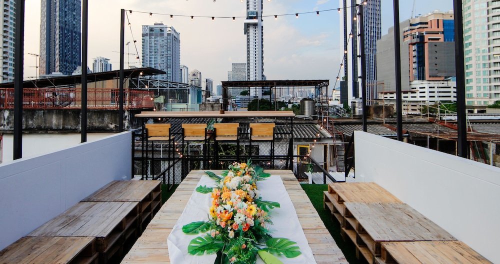 تروبيكال سمر هوستل